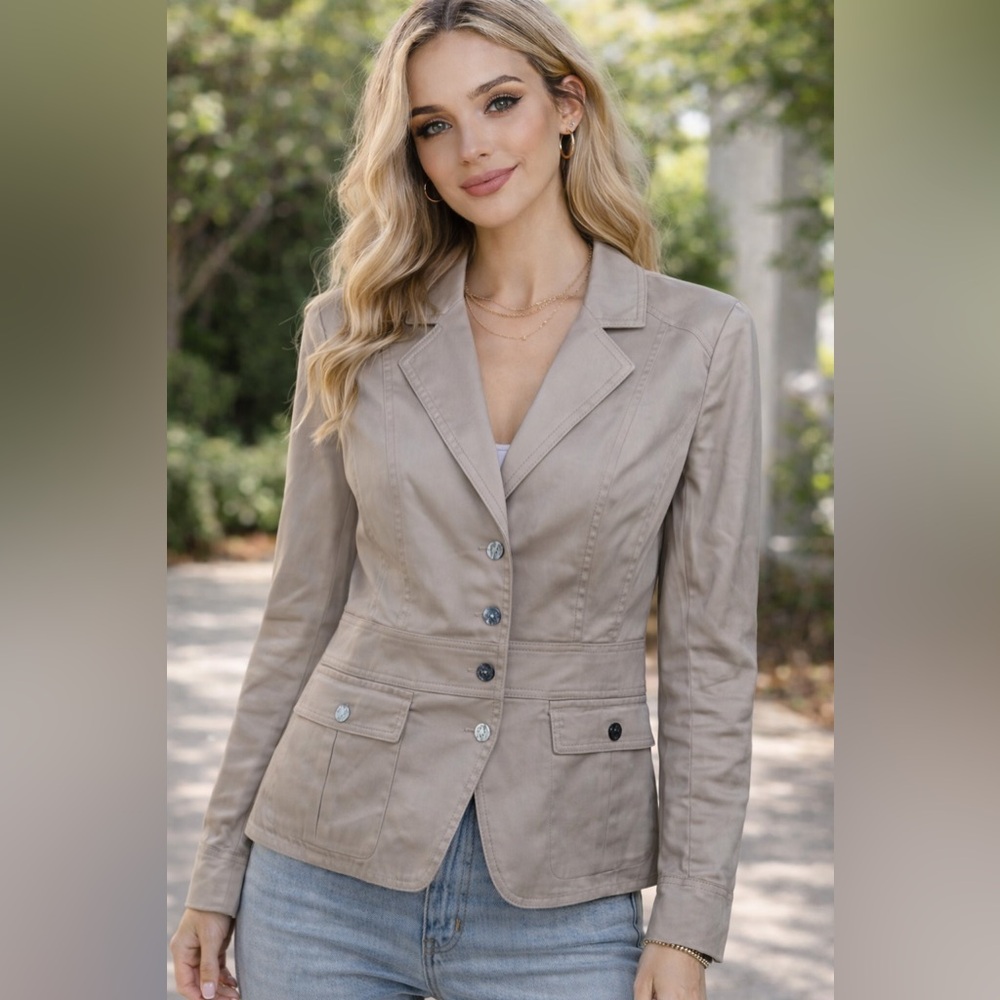 White House Black Market Beige Blazer jacket 🧥
